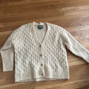 American Eagle Sweater Cardigan